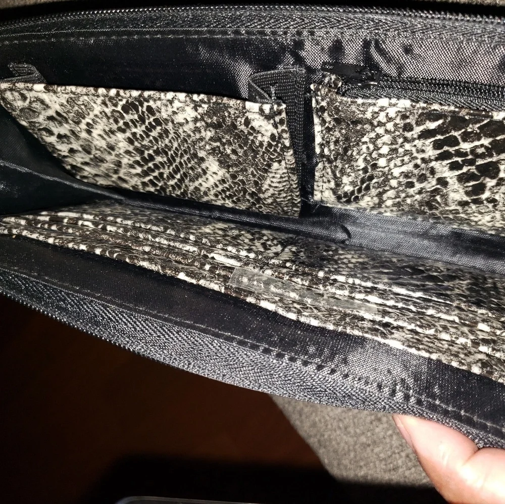 Kenneth Cole Reaction Snakeskin Print Wristlet Clutch